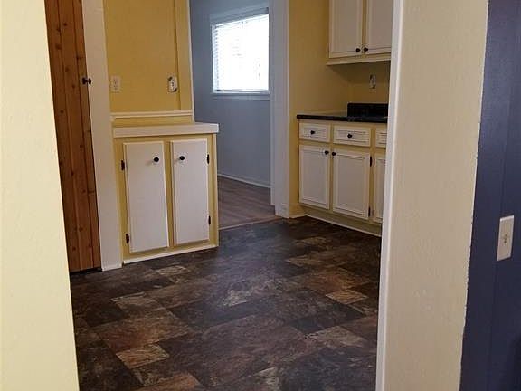 5th image of 1826 Mershon St
