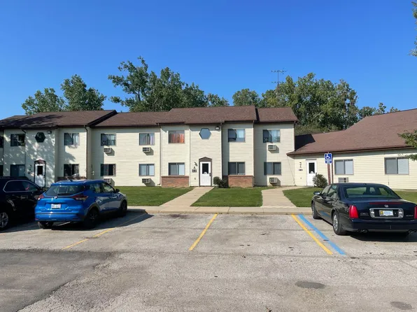 Rolling Meadows Apartments