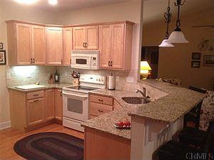 3rd image of 5 Stablegate Dr