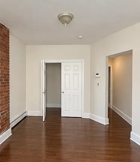 1273 Massachusetts Ave — Photo 2