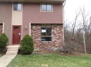3116 Laurel Ridge Cir, Bridgeville, PA 15017