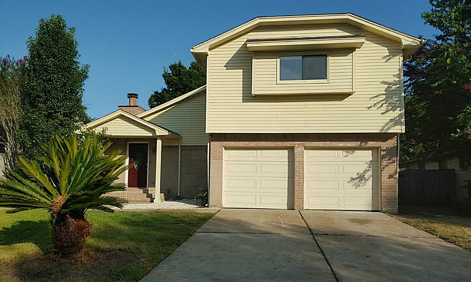 1st image of 17011 Costero Dr