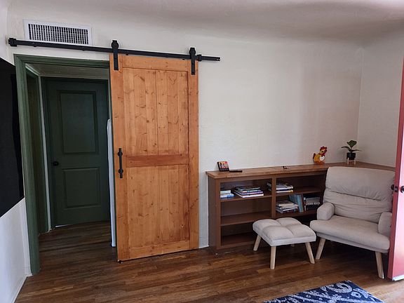 3rd image of 2501 E Drachman St