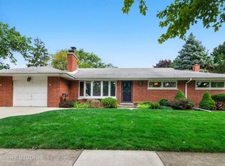 1100 W Pendleton Pl, Mount Prospect, IL 60056