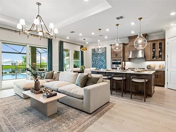 7th image of this home