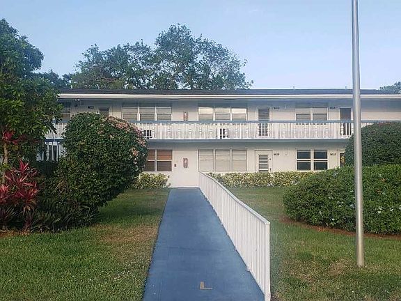 2nd image of 258 Markham Dr