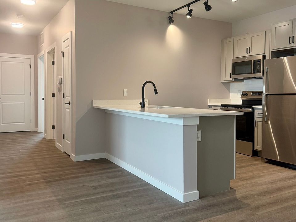 1st image of 110 Cornell St #1333