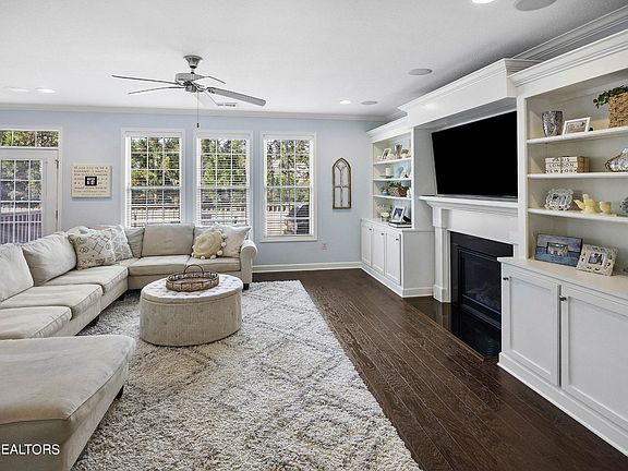 5th image of 1115 Whisper Trace Ln