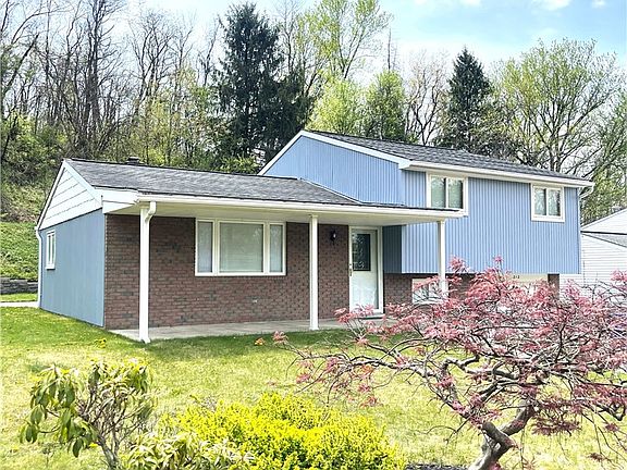 2nd image of 212 Chestershire Dr