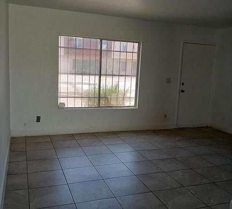 2nd image of 3605 W BETHANY HOME Road #13