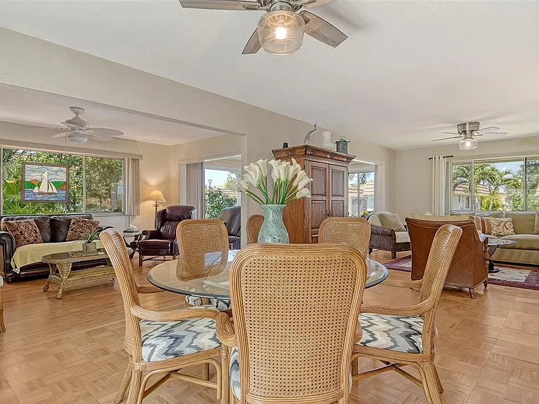 2308 Waterbluff Pl #V-304 — Photo 8