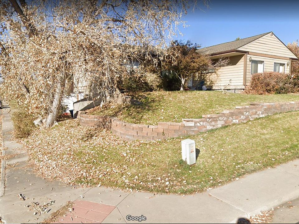 2nd image of 10620 W 12th Pl