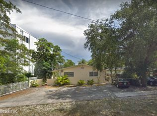 1080 NE 129th St, North Miami, FL 33161