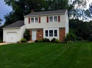 113 Cambridge Ct, Cinnaminson, NJ 08077