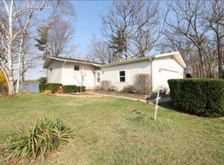 7604 Hessler Dr NE, Rockford, MI 49341