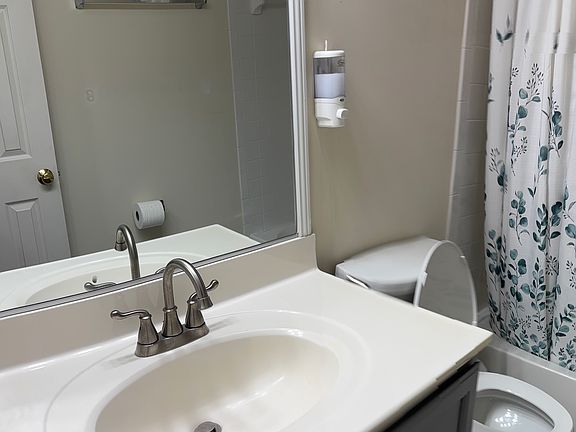5th image of 12214 Bolter Ln #1