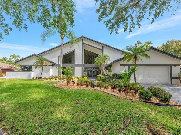 10325 NW 6th St, Coral Springs, FL 33071