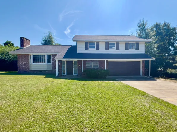 6702 White Oak Dr, Pensacola, FL 32503