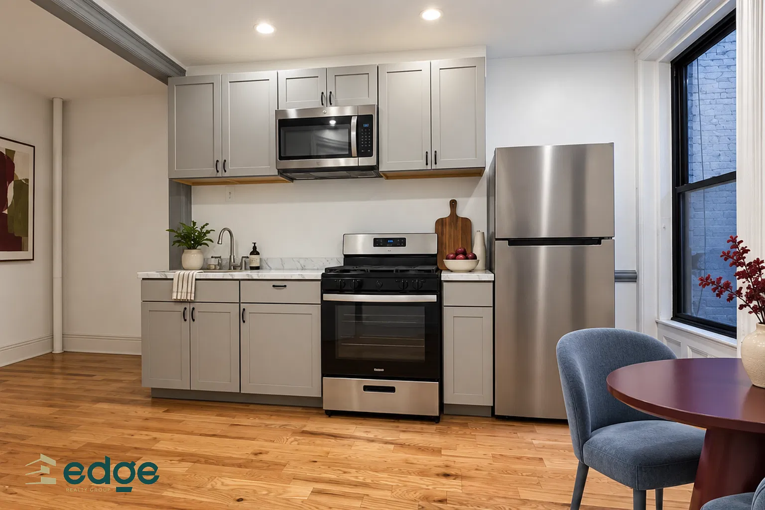 17-17 Linden Street — Photo 3