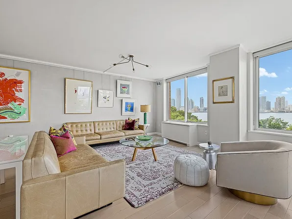 212 Warren St APT 5L, New York, NY 10282