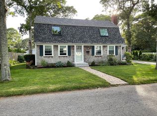 20 Eldona Ave, Falmouth, MA 02540