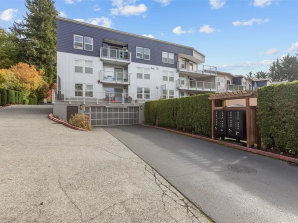 11920 98th Avenue NE #301, Kirkland, WA 98034