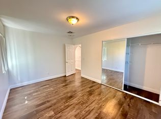 8554 10th St, Downey, CA 90241
