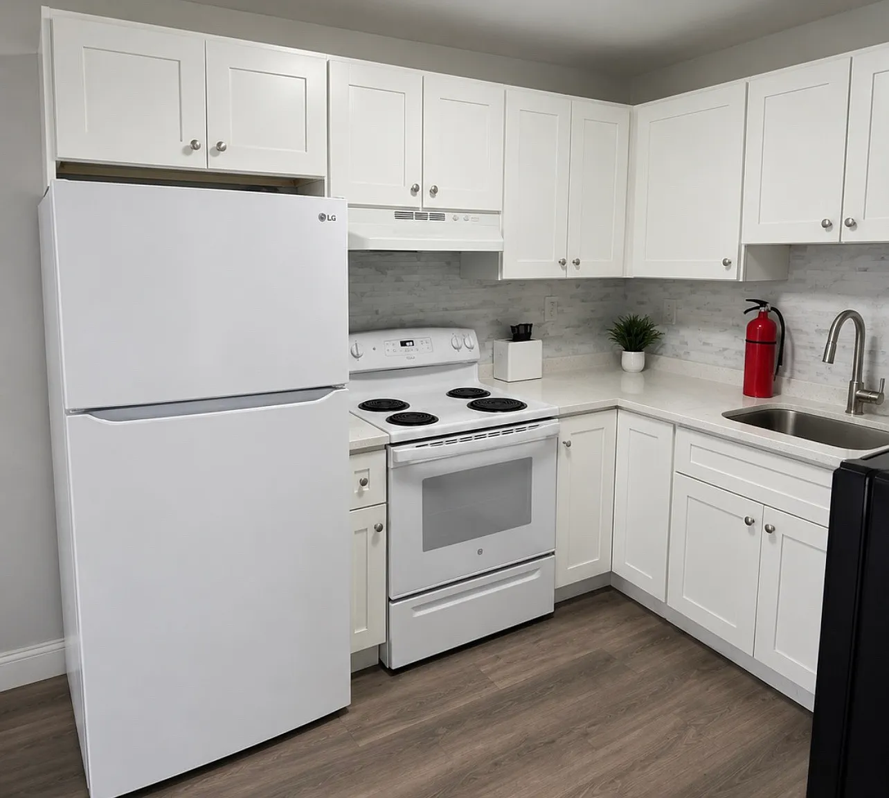 2 bed, $1,922 — Photo 2