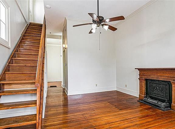 3rd image of 2615 Chartres St