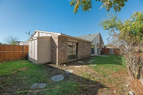 6015 McAfee Dr #2 — Photo 9