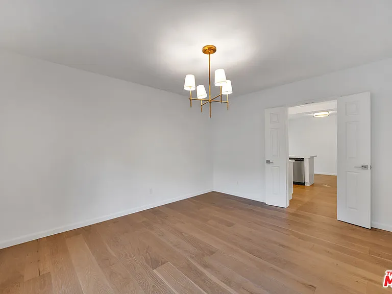 1758 Clear View Dr — Photo 21