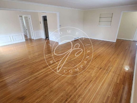 4th image of 2149 Evergreen Rd APT 3