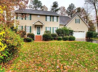 913 Greyledge Blvd, Chester, VA 23836