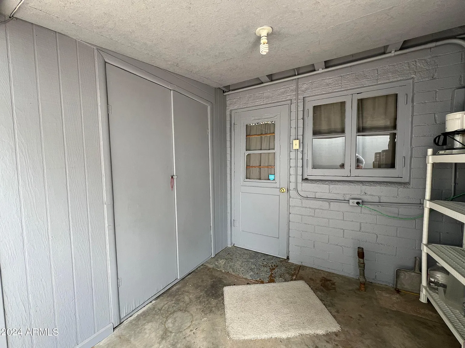 1 bed, 1.0 bath, 928 sqft, $995 — Photo 3