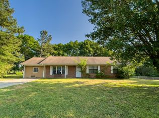 330 Flora Dr SW, Calhoun, GA 30701