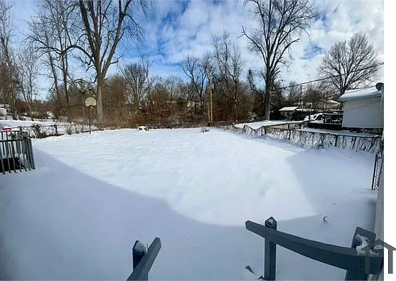 221 Glen Garry Rd — Photo 16