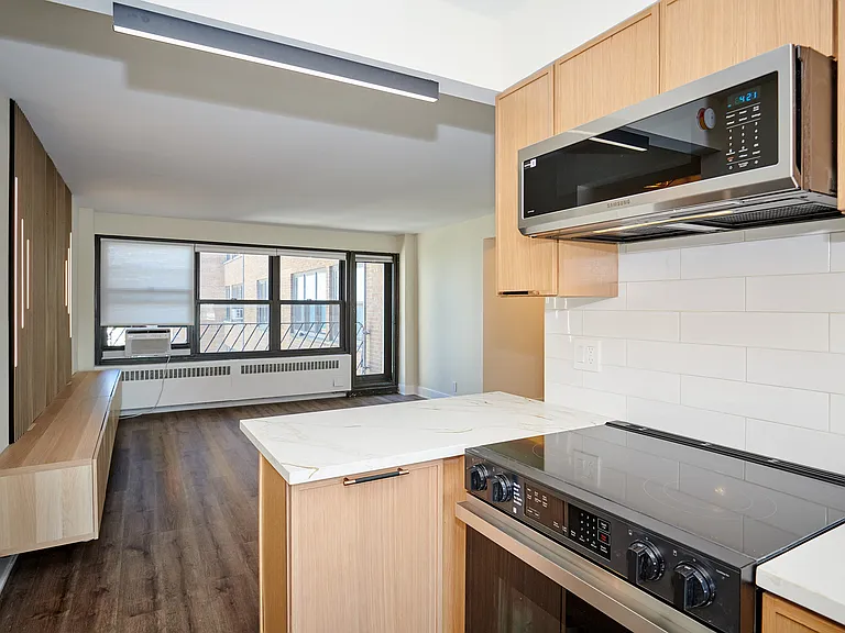 6118 N Sheridan Rd #707 — Photo 9