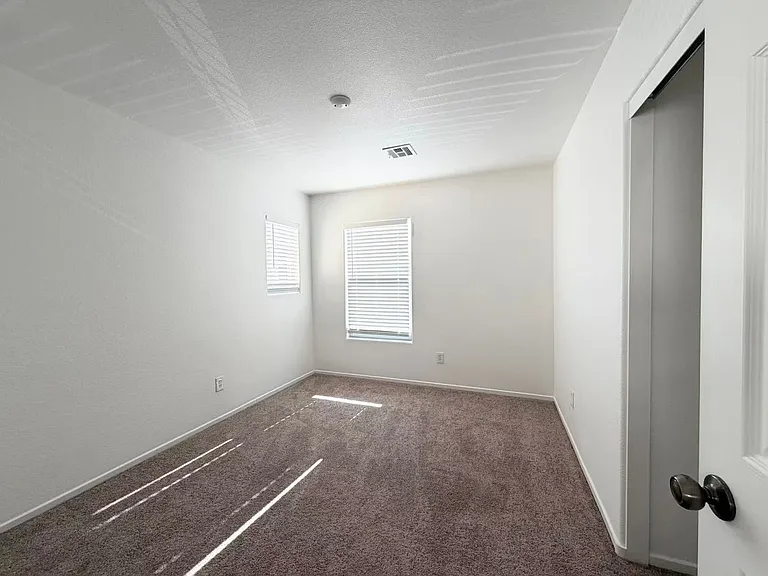 9148 Spirit Canyon Ave — Photo 11