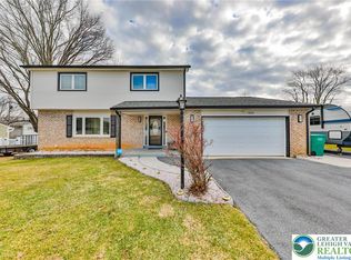 7270 Heather Rd, Macungie, PA 18062