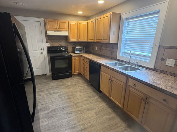321 W Fayette St #C
