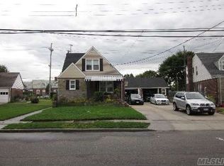 45 Salem Rd, Valley Stream, NY 11580