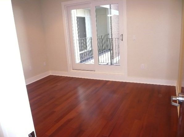 533 Cambridge St Unit 212