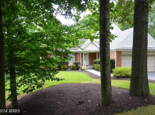 9207 Beachway Ln, Springfield, VA 22153