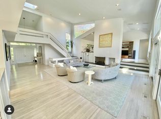 303 Two Holes Water Rd #EH, East Hampton, NY 11937