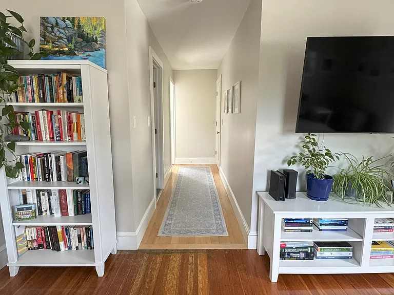 29 Ocean Ave #2 — Photo 9