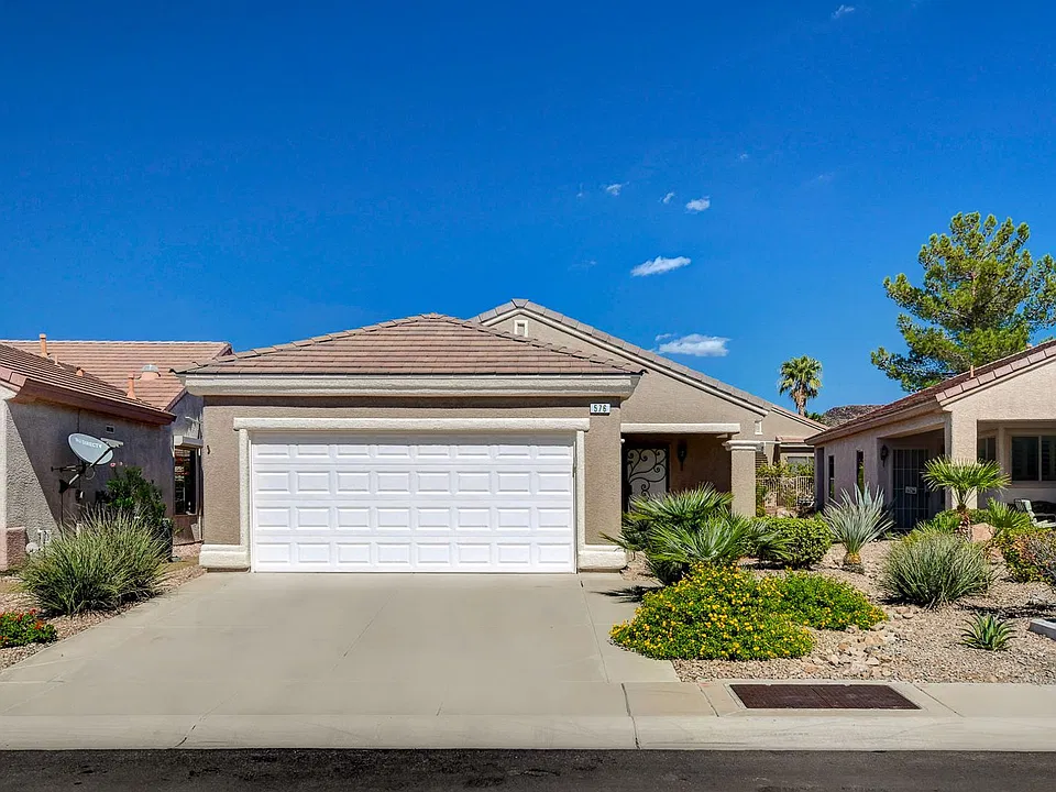 576 Carmel Mesa Dr