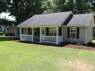 1740 Hanging Rock Rd, Boiling Springs, SC 29316
