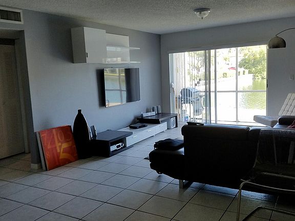 3rd image of 21121 SW 85th Ave APT 116