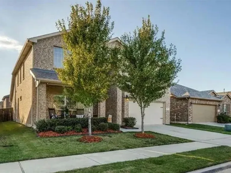 3505 Brazos St — Photo 2