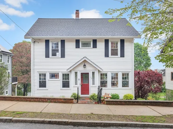 15 Farmer Rd, Arlington, MA 02476